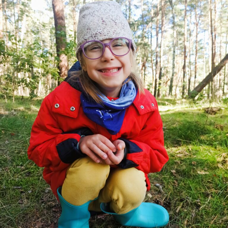 Julia w lesie