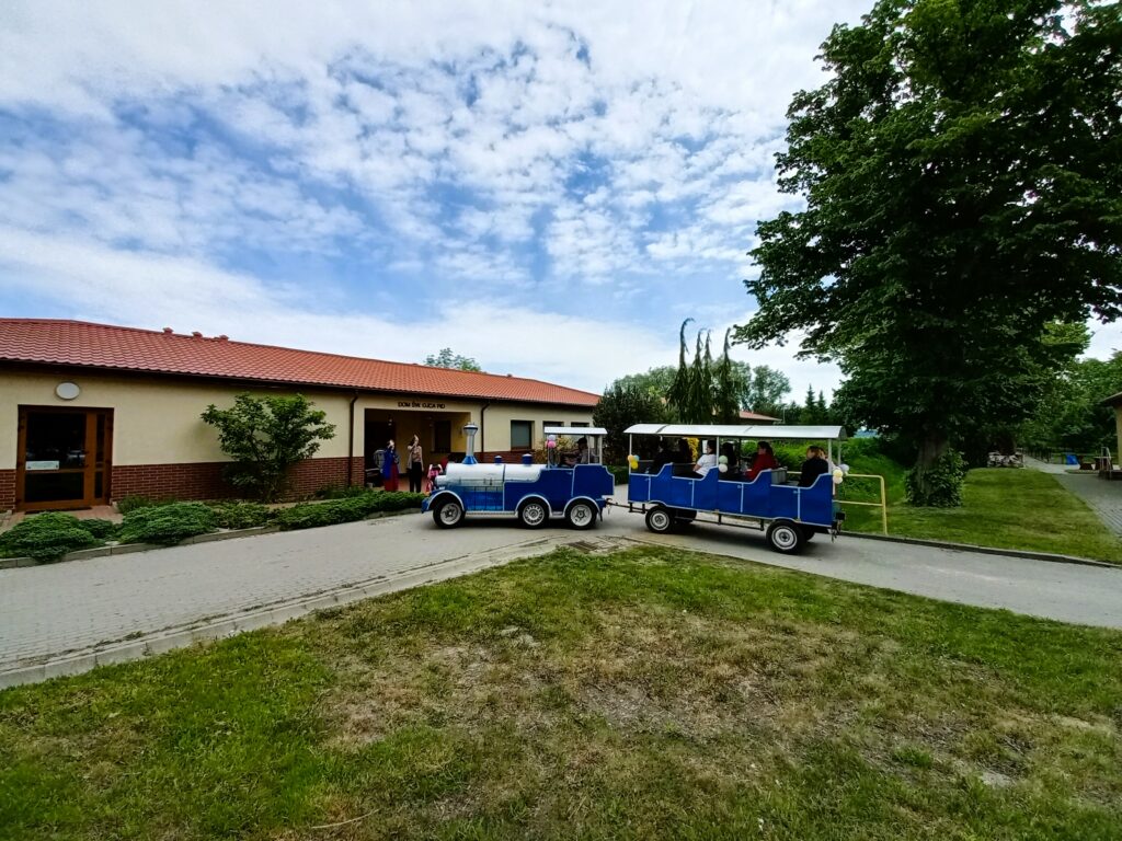Przejazd dzieci ciuchcią 