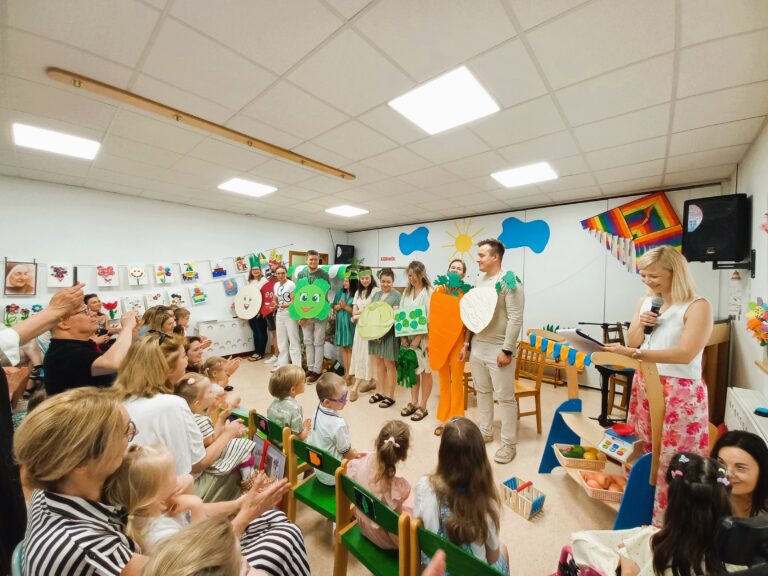 Występ rodziców dla dzieci